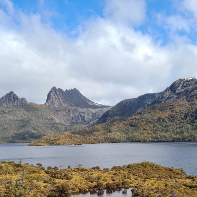 Fancy a Tasmanian climbing adventure?